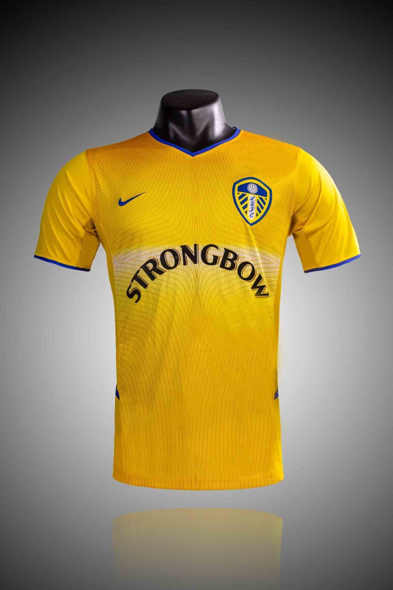 2002/2003 Retro Leeds United Third Away Football Shirt 1:1 Thai Quality
