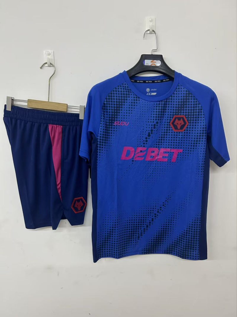 5a98742b86826894a00200ebc20599fe 2025/2026 Wolverhampton Wanderers Training suit Football Shirt 1:1 Thai Quality