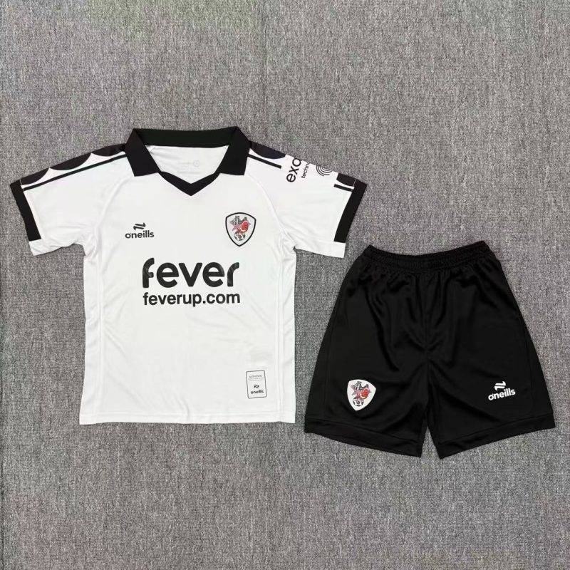 8e687ea5757d4d89cf63dee6fc5aac55 2025/2026 Bristol City Away Football Shirt Kids Size 1:1 Thai