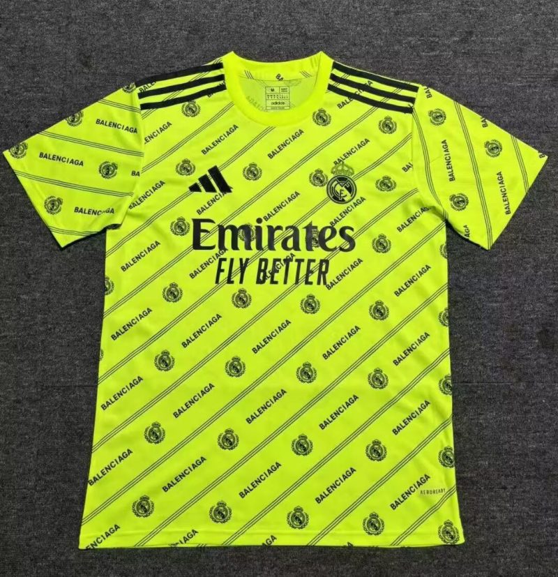 2025/2026 Real Madrid Co-branded version Football Shirt 1:1 Thai Quality