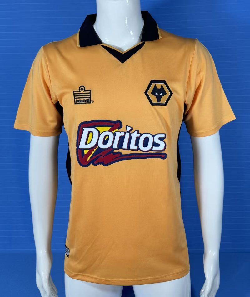 2002/2004 Wolverhampton Wanderers Home Football Shirt 1:1 Thai Quality