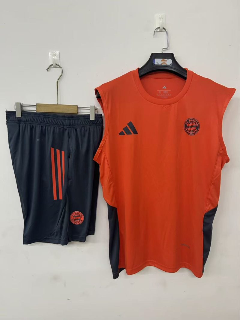 c9ed4c93c591a5a7c67a9a9d56710461 2025/2026 Bayern Munich Vest Training suit Football Shirt 1:1 Thai Quality