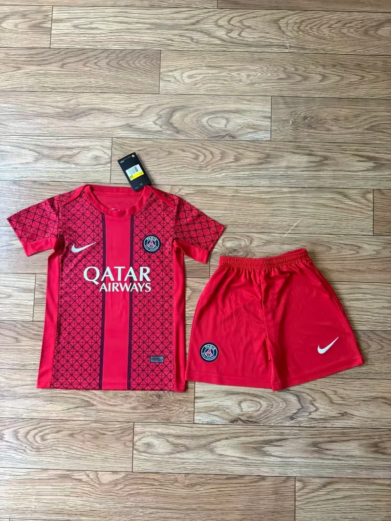 2025/2026 Paris Saint-Germain Pre-matchFootball Red Football Shirt Children's Size 1:1 Thai Quality