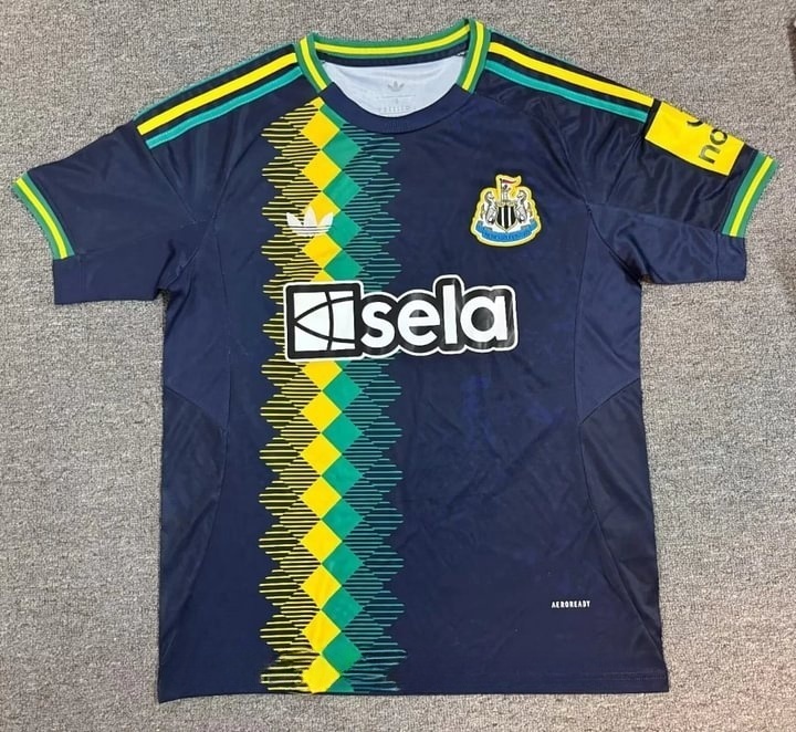 ea966b4cff7bcc7d7279e737f9c98f4f 2025/2026 Newcastle United Concept version Football Shirt 1:1 Thai Quality