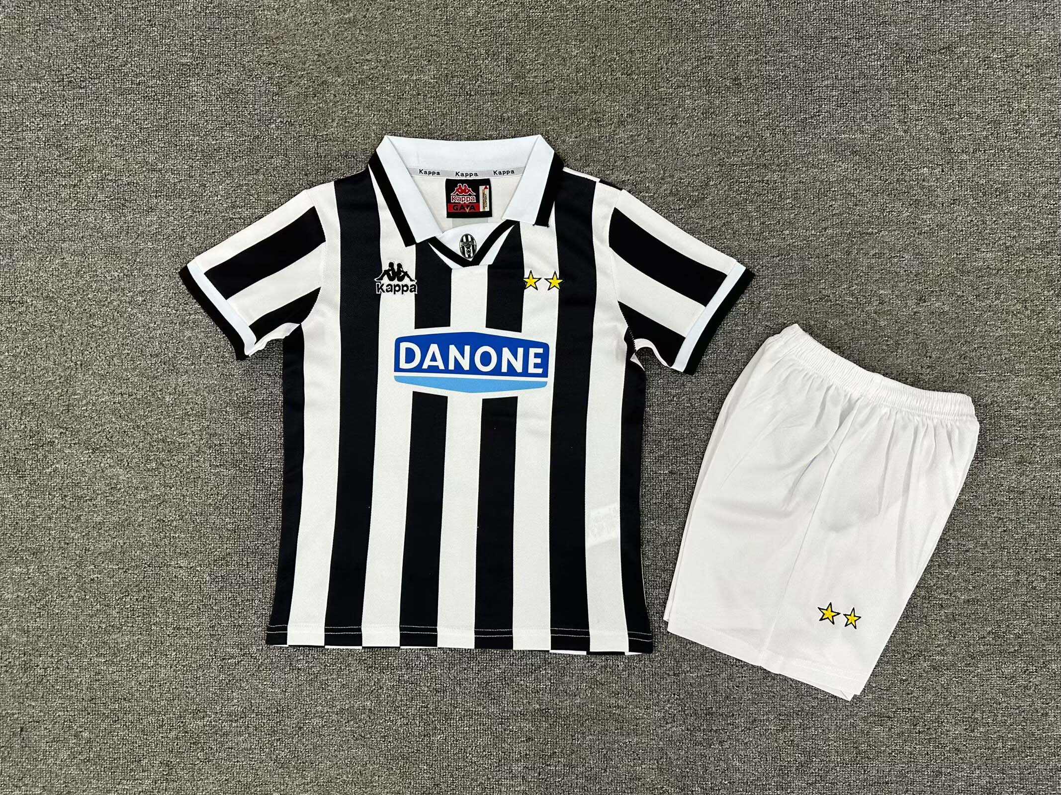 1994/1995 Retro Juventus Home Football Shirt Kids Size 1:1 Thai Quality