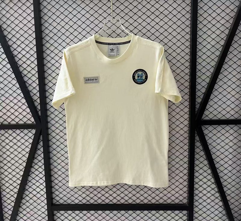 f9a5bcca476cfcfff4391217103335ee 2025/26 Newcastle United Shirt 1:1 Thai Quality