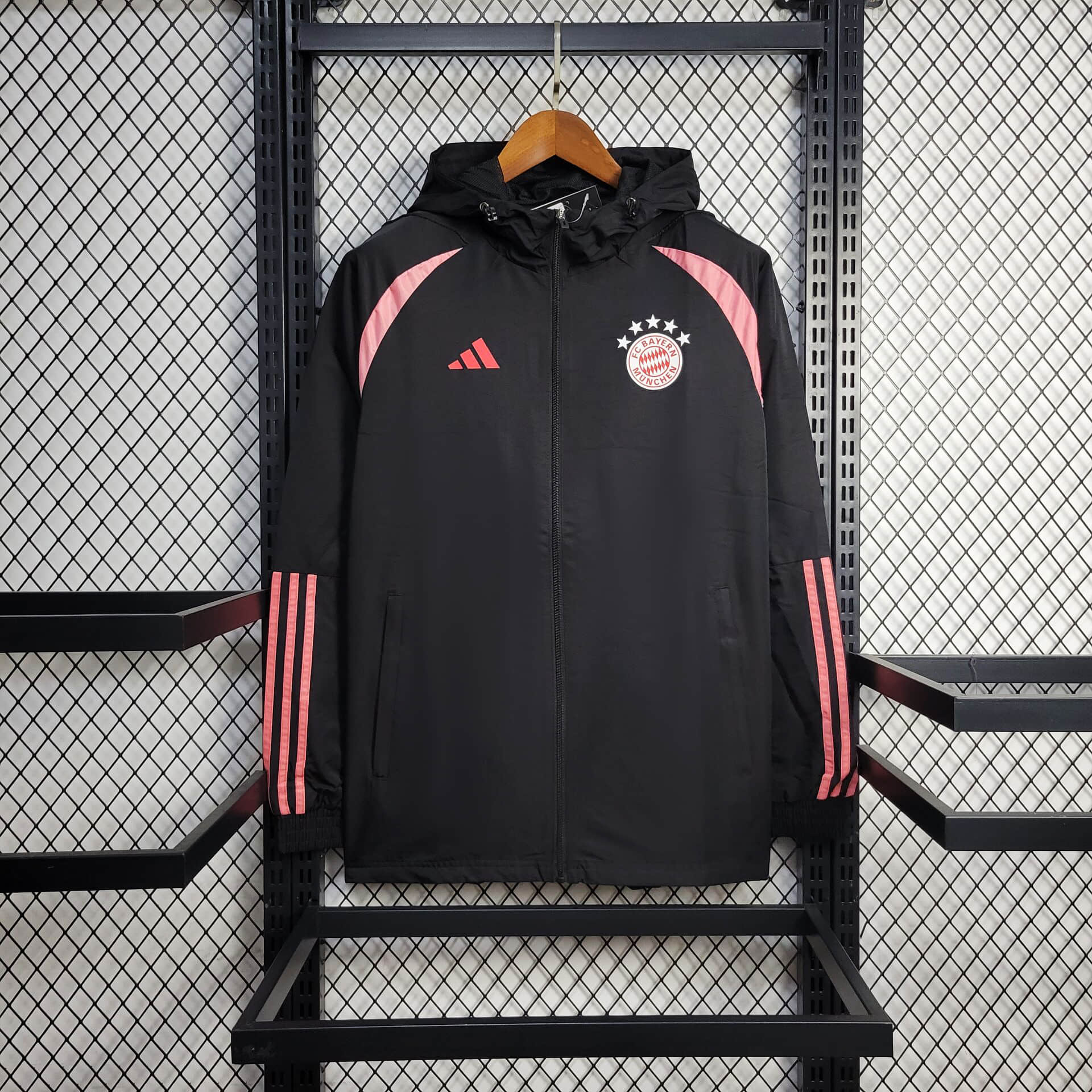 2025/2026 Bayern Munchen Windbreaker Football Shirt