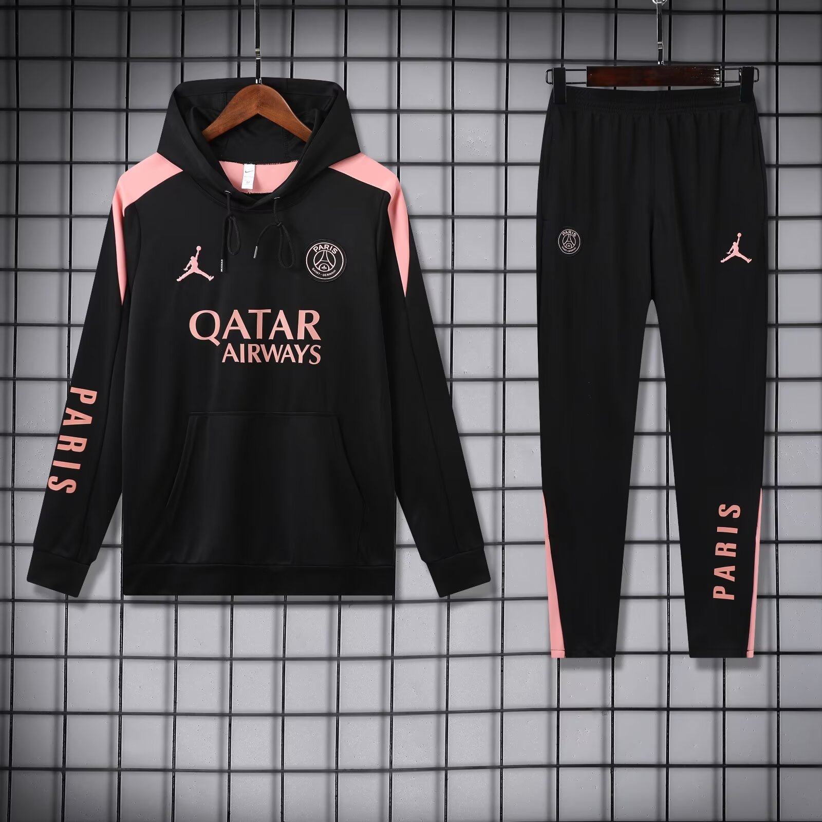 2024/2025 Paris Saint-Germain Hooded Long Sleeves Training Suit Black Football Shirt