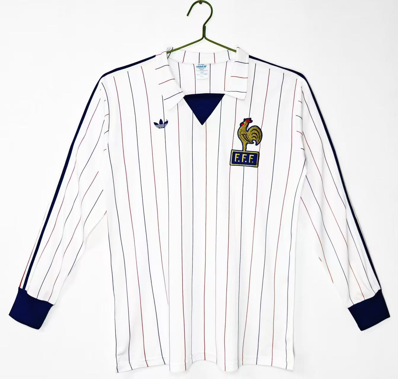 1980/82 France Away Long sleeves Football Shirt 1:1 Thai Quality