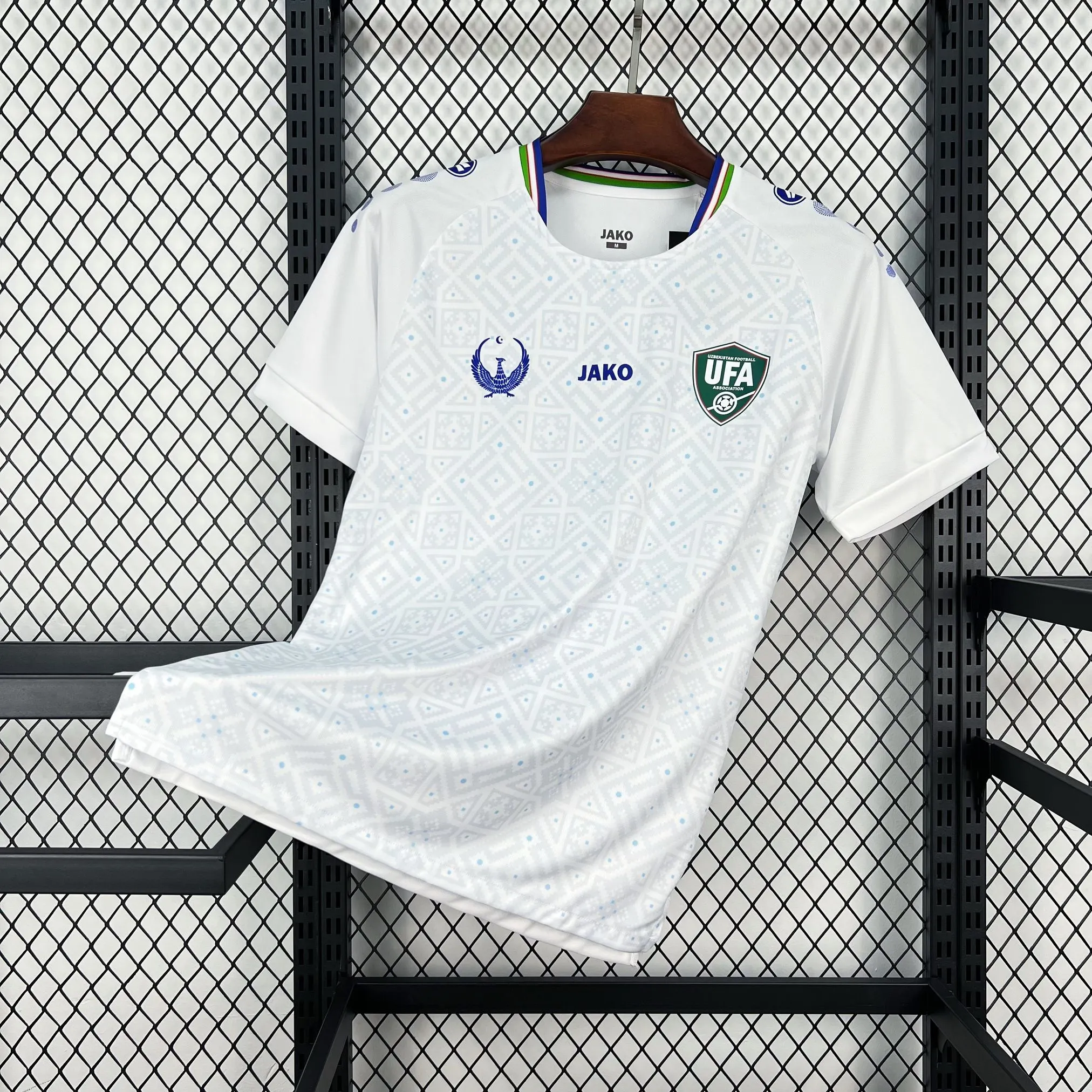 2026 Uzbekistan Away Football Shirt 1:1 Thai Quality