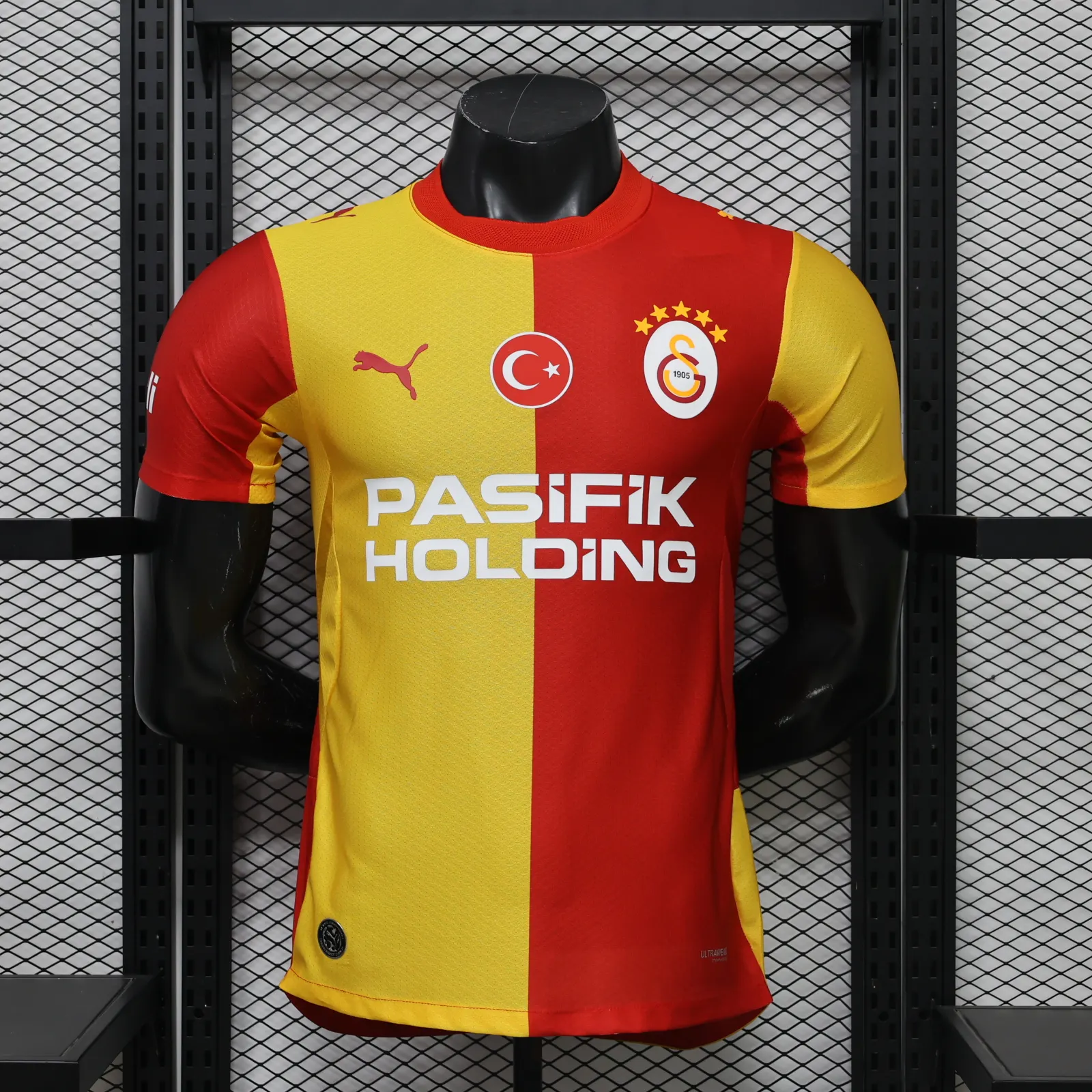 2026/2027 Player Version Galatasaray Home Football Shirt 1:1 Thai Quality