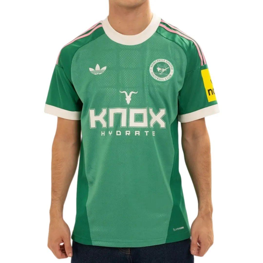 2026/2027 Newcastle United Goalkeeper Football Shirt 1:1 Thai Quality