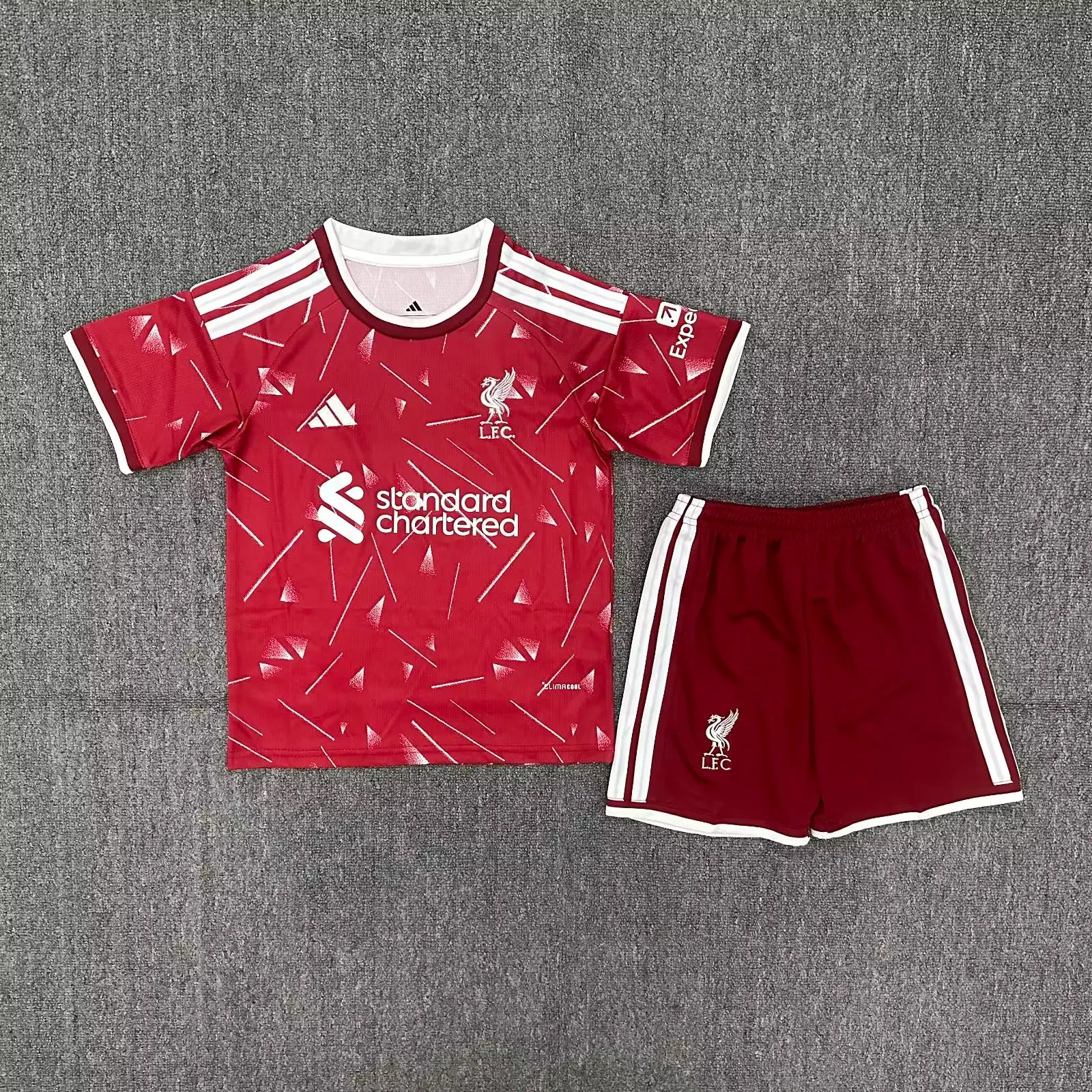 2026/2027 Liverpool Home Football Shirt Kids Size 1:1 Thai Quality