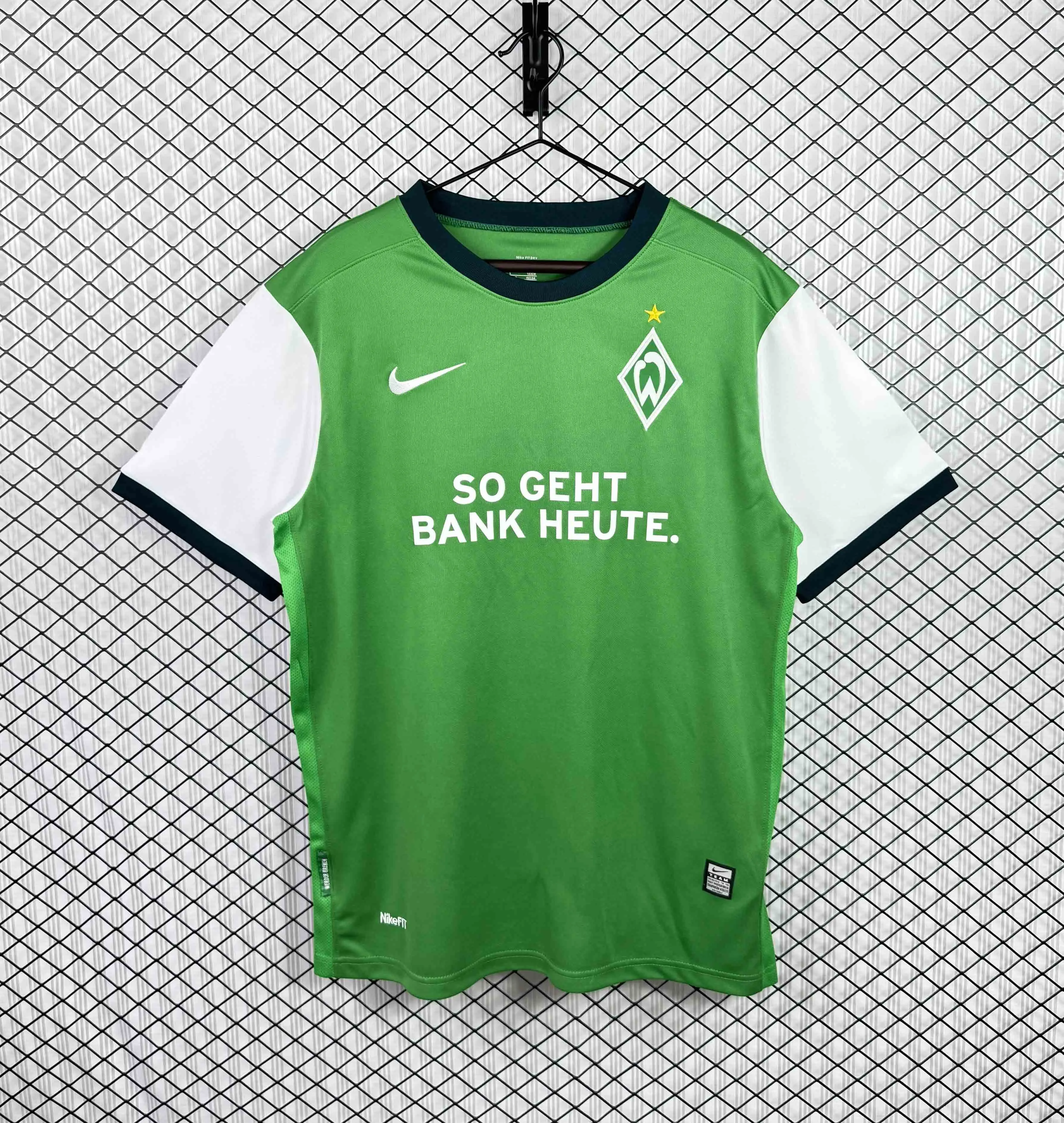 2009/2010 Werder Bremen Home Football Shirt 1:1 Thai Quality