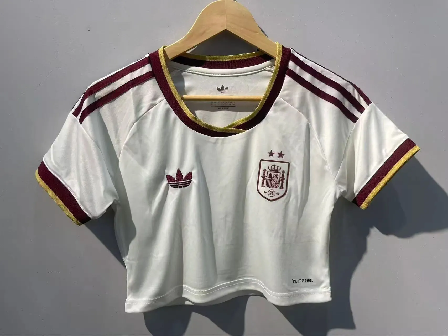2 Stars 2026 Women Spain Away Football Shirt 1:1 Thai Quality