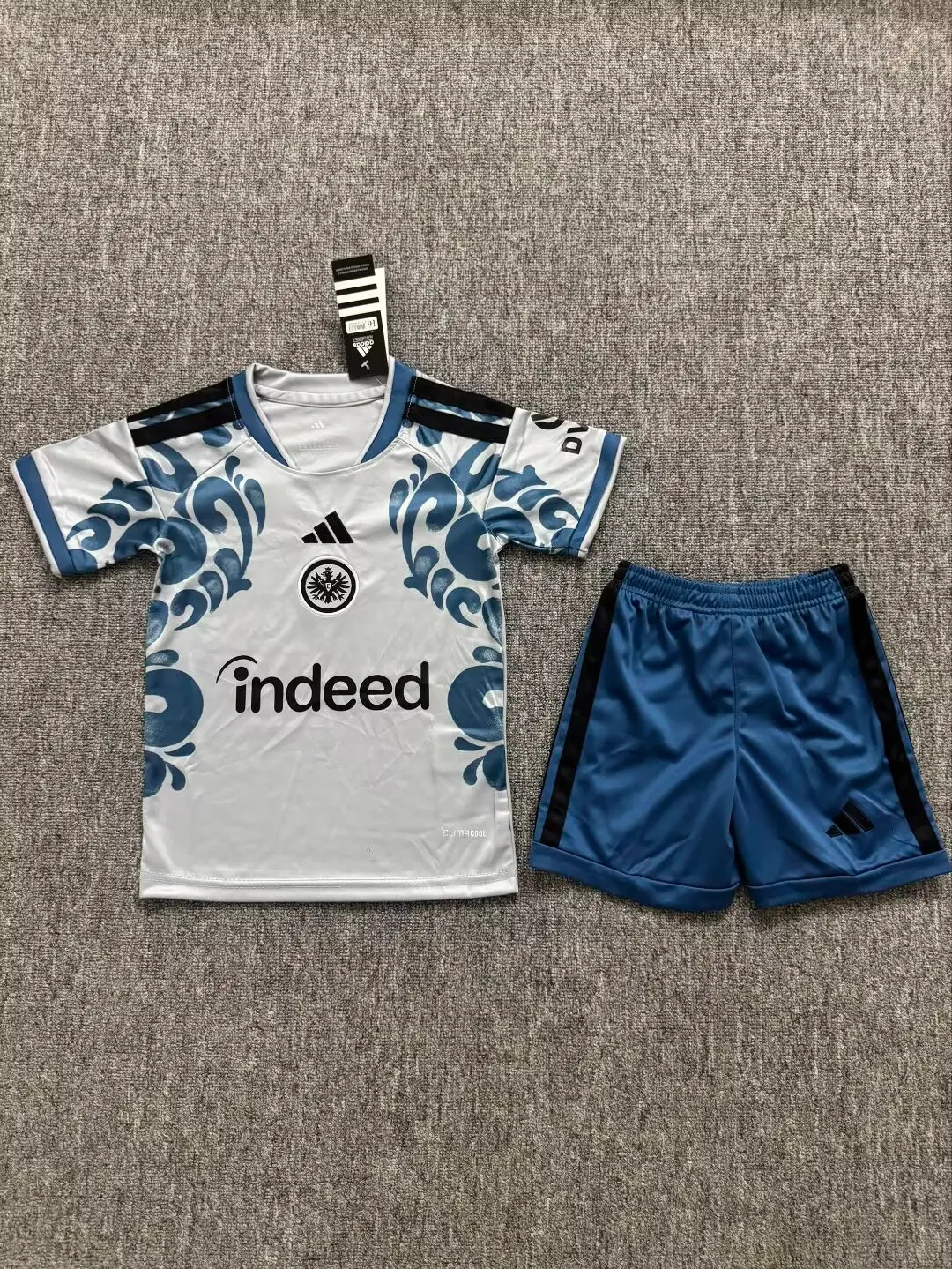 2026/2027 Eintracht Frankfurt Third Away Football Shirt Kids Size 1:1 Thai Quality