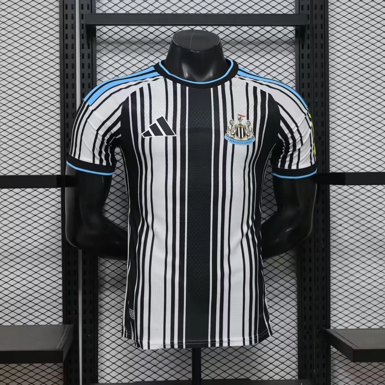 2026/2027 Player Version Newcastle United Home Football Shirt 1:1 Thai Quality