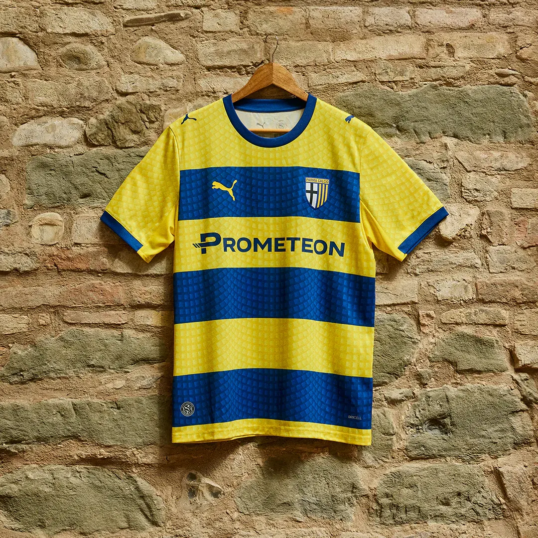 2026/2027 Parma Away Football Shirt 1:1 Thai Quality